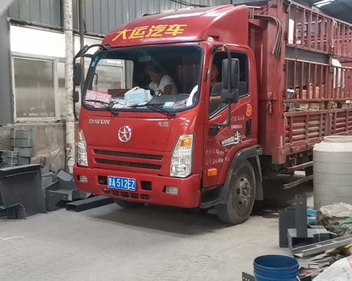 槽式桥架发往长治