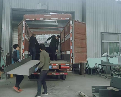 槽式桥架发往忻州