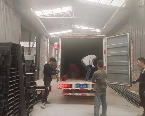 槽式桥架发往太原